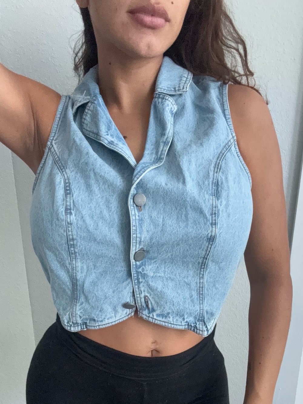 Light Wash Denim Cropped Sleeveless Button Vest Top